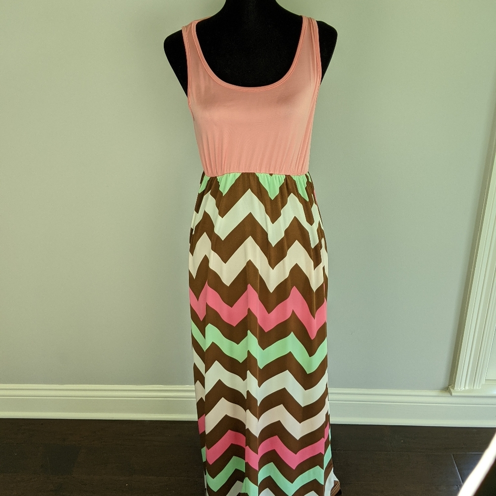 ISassy L Knit Maxi Dress Scoop Neck